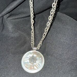 Vintage Elegant Silver Rose Pendant Necklace